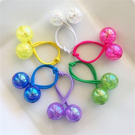 ball ponytail holder